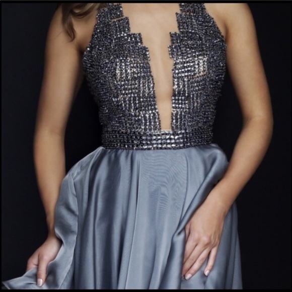 SIZE 4 Gray Sherri Hill Dress - Picture 2 of 6